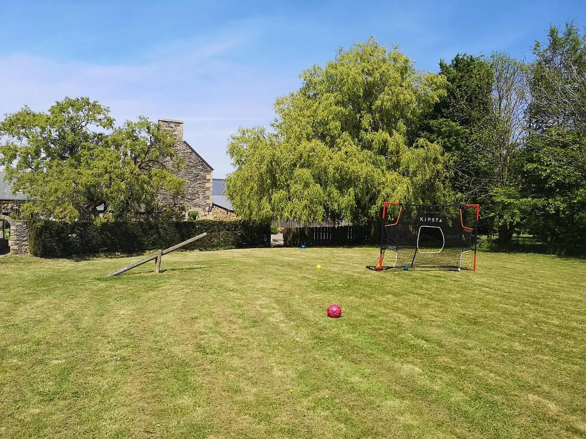 Holiday home Gite De L'Armor Le Domaine De Coat Rogan Pommerit-Jaudy